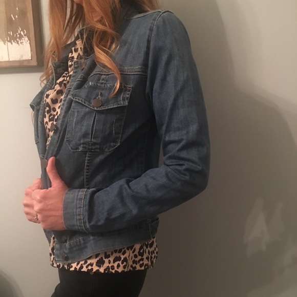 Softer jean material very comfy and stylish - Picture 3 of 4